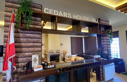 Kfardebian Villa | Cedar House Jaj: Simple and Comfy Standard Room