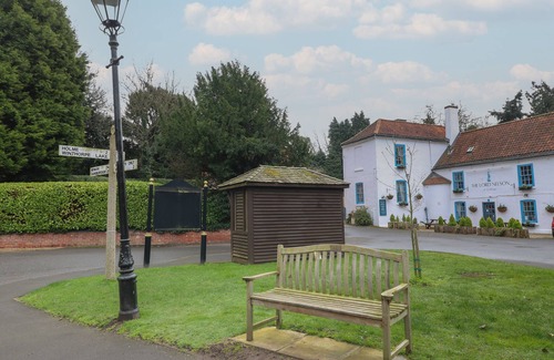 Newark Cottage | Cedar Lodge