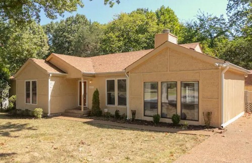 Antioch House | Cedarmont