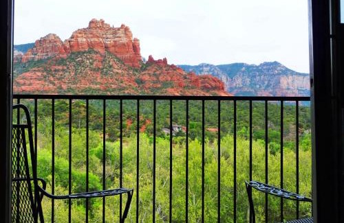Uptown Sedona Hotel | Cedars Resort