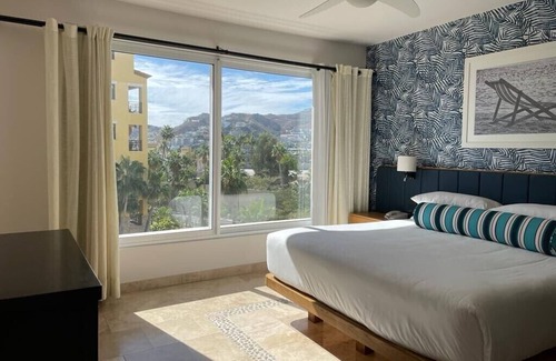 Juarez Resort | Celebrate New Years! 3 BR Suite on Medano Beach & Steps from the Heart of Cabo