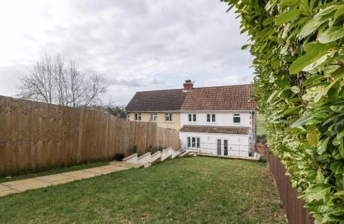 Aller House | Celia's View