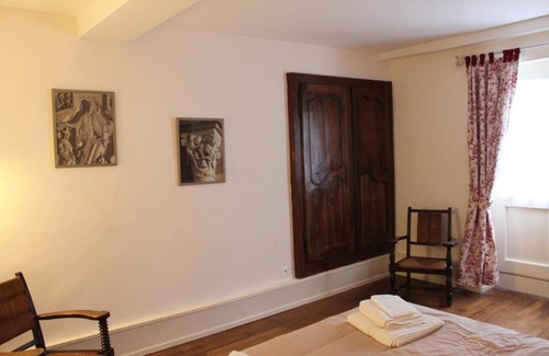 Vezelay Bed & Breakfast | Cellier de l'abbaye - L'Ermitage