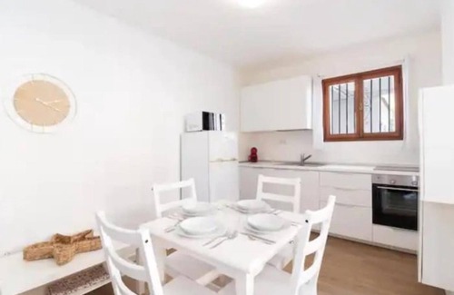 Callao Salvaje Apartment | Central 2bedroom 200m From Beach