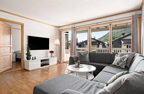 Voss Apartment | Central Apartment with a View