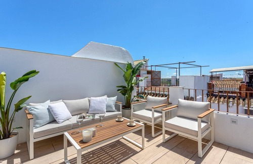 San Francisco-Ribera Cottage | Central Cordoba House 4 Guests Near Plaza del Potro