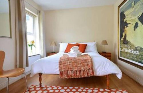 Dingle House | Central Dingle Townhouse