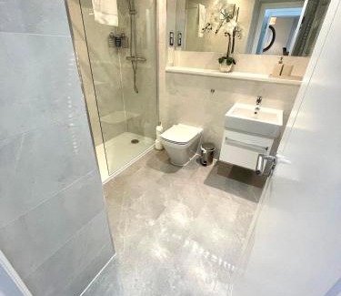 Bonnington Apartment | Central Haven in New Town-2 bedrooms, 2 bathrooms