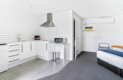 Lowburn Apartment | Central Park Apartments