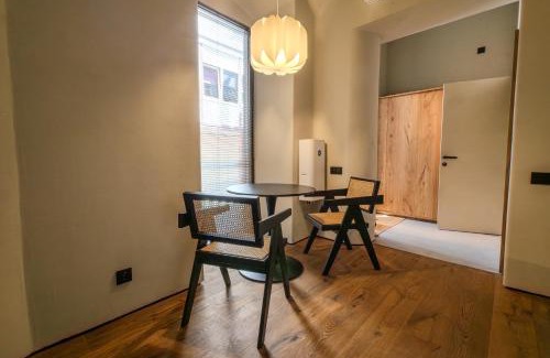 Chernovtsy Apartment | Central Square Apartments - Центральна площа міста