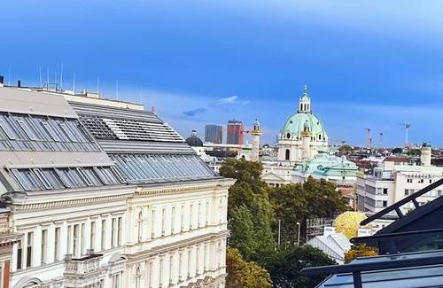 Neubau Apartment | Central Vienna Apartment - Museum district with A/C