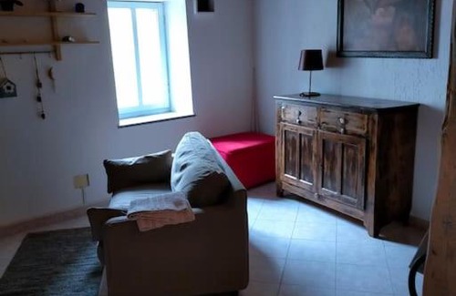 Villair-Amerique House | Ceraclo