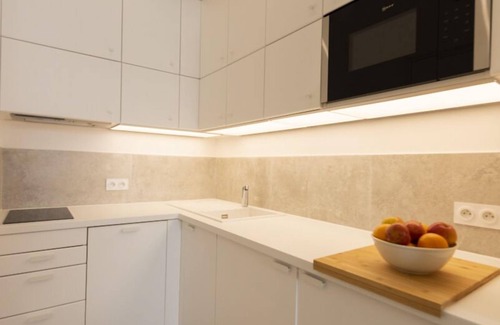 Arsenal Apartment | Cerisaie, Studio/1 bathroom, 2 persons