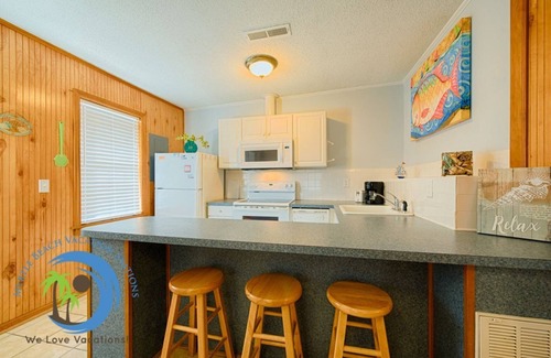 Cherry Grove Beach Condo | CG Beach Bungalow #3