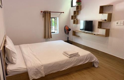 Tan Hiep House | Chàm’s Corner Lookout Homestay & Restaurant