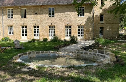 Nanthiat House | Château de Nanthiat