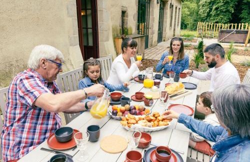 La Rabateliere House | Château historique avec jardin, spa et salle de sport, idéal pour séminaires ou séjours détente - FR-1-426-516