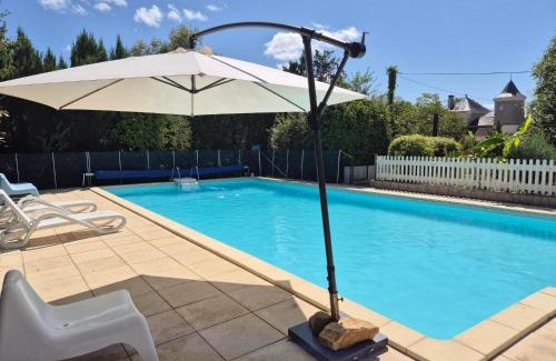La Boissiere-d’Ans Bed & Breakfast | Château La Barge - Dordogne