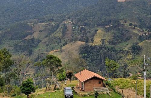 Sao Bento do Sapucai House | Chalé Aconchegante com vista para Pedra do Baú