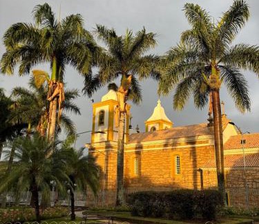 Nova Nazare Ski Chalet | Chalé Aurora- 7 minutos da Cachoeira do Moinho e 3 km do centrinho