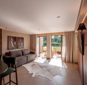 Buenopolis Ski Chalet | Chalé com Banheira e Vista no Centro de Monte Verde