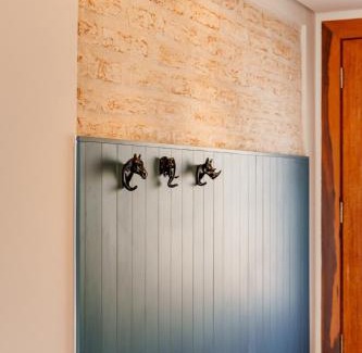 Buenopolis Ski Chalet | Chalé com Banheira e Vista no Centro de Monte Verde