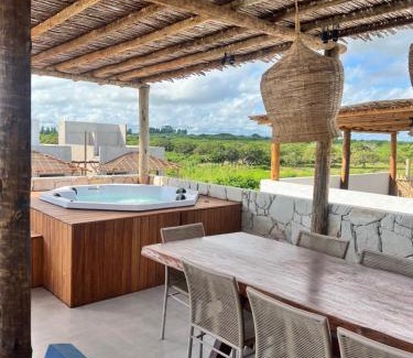 Cajueiro da Praia Apartment | Chalé Encantador com Rooftop Privativo