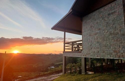 Vitor Hugo Cabin | Chalé Estância do Lagarto