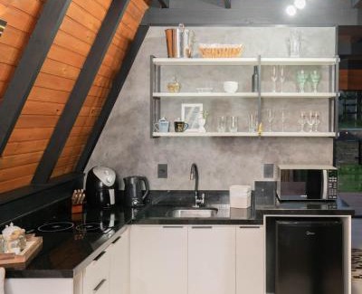 Dom Pedro de Alcantara Ski Chalet | Chalé no Litoral 01