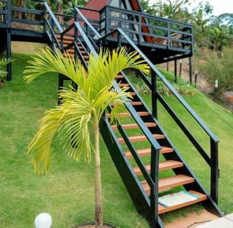 Domingos Martins Ski Chalet | Chalé Romântico com Jacuzzi na Natureza