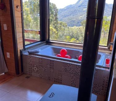 Urubici Ski Chalet | Chalés incríveis com banheira de hidromassagem e vista encantadora