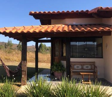 Carrancas Cabin | Chalés para temporada - Chalés Apuã - 500 metros da Cachoeira