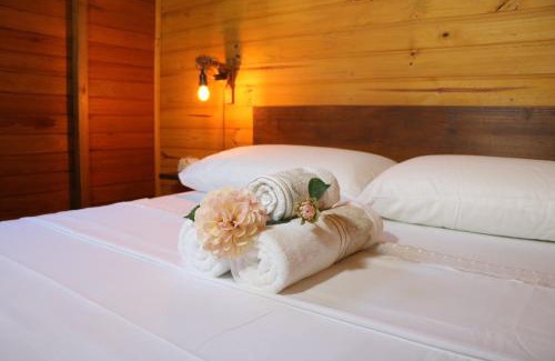 Praia do Rosa Cabin | Chalés Vale da Lua - Praia do Rosa