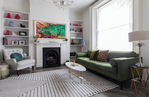 Primrose Hill Apartment | Chalcot Crescent IV by onefinestay