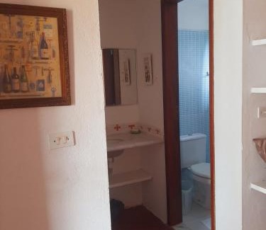Pacatuba House | CHALE PERTO DA PRAIA COM DUAS SUITES E VARANDAO