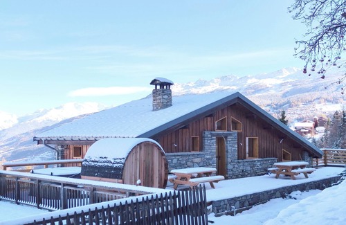Bellentre Ski Chalet | Chalet 4* Face Nord Cyrelia -La Plagne Les Coches- 15 people - Skis on feet