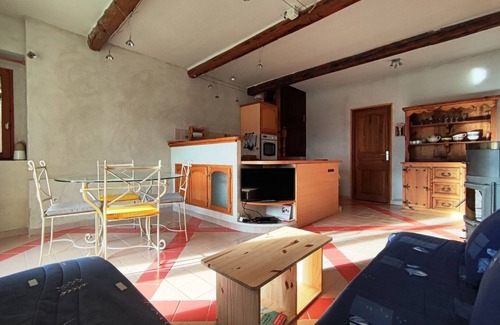 Puy-Sanieres Ski Chalet | Chalet 5 bd/12 p. Hautes-Alpes, lake, ski, mountain, sauna and wood fire