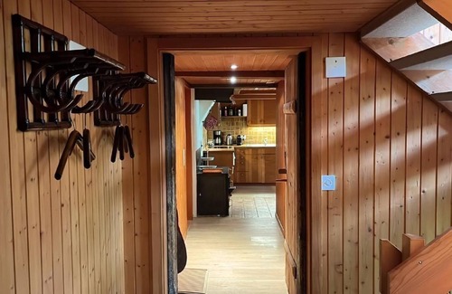Wiler Ski Chalet | Chalet Alpen Lotus