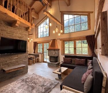 Flattach Ski Chalet | Chalet am Bachl 2