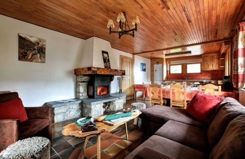 Meribel-Mottaret Ski Chalet | Chalet Andre - Meribel
