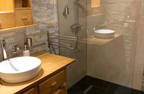 Granges Ski Chalet | CHALET Cap Des Alpes avec SAUNA ET JACUZZI prive en VALAIS