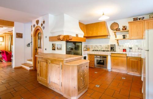 Penia Ski Chalet | Chalet Cesa Galadriel-3 by Interhome
