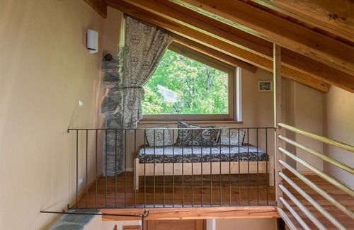 Marmora Ski Chalet | Chalet 'Civico 9' with Mountain View, Shared Garden and Wi-Fi