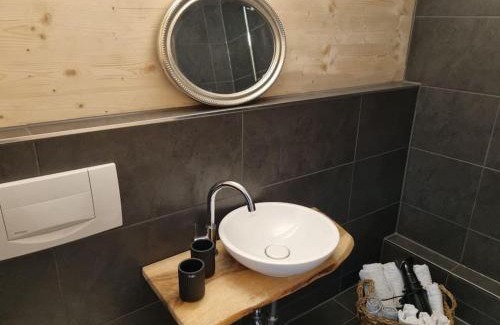 Uehlingen-Birkendorf Apartment | Chalet