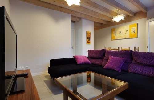 Arredondo Apartment | Chalet en la Montaña junto a 2 Ríos en Cantabria