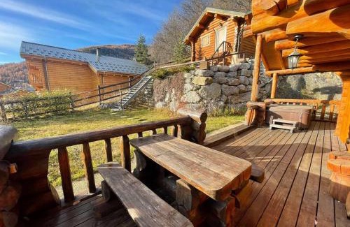 Pra Loup Ski Chalet | Chalet en rondin 8 pers. avec sauna, SPA et garage, près télécabine et navette à Praloup 1500 - FR-1-165A-126