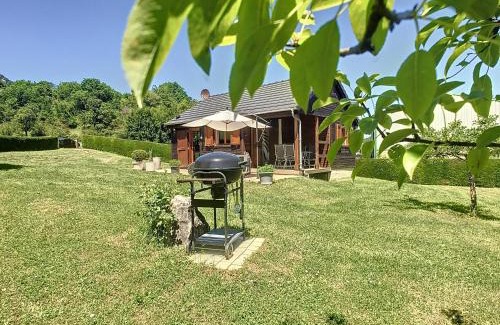 La Canourgue House | Chalet grand jardin, au calme, proche commerces