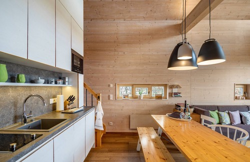 Mulverstedt Ski Chalet | Chalet "Hainichhöfe" with Private Sauna & Shared Terrace
