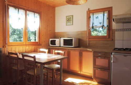 Saint-Genes-Champespe Ski Chalet | Chalet Hêtre, in the middle of a corner of paradise in Sancy-Artense (63)