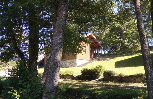 Saint-Genes-Champespe Ski Chalet | Chalet Hêtre, in the middle of a corner of paradise in Sancy-Artense (63)